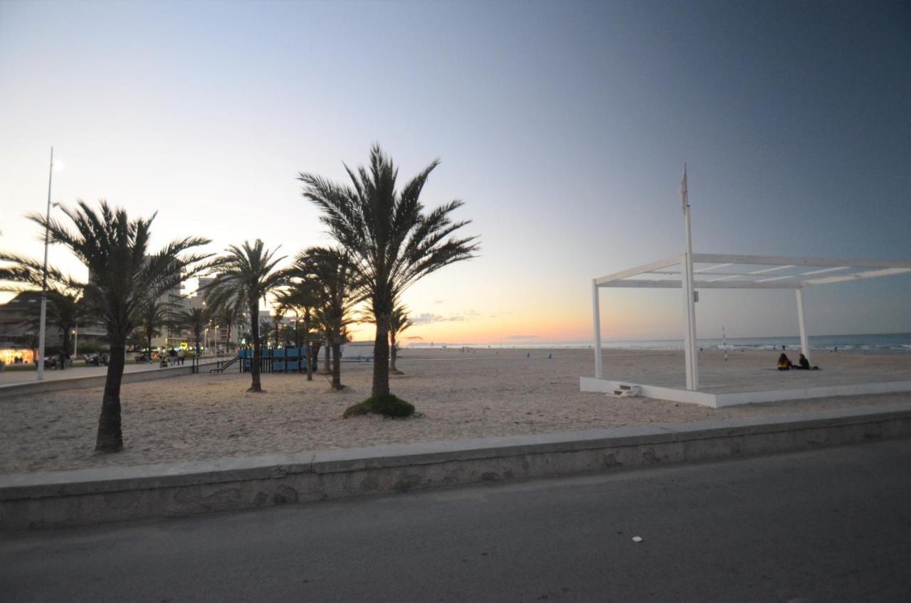 Apartamento Playa & Port Gandia Solo Familias Exterior photo
